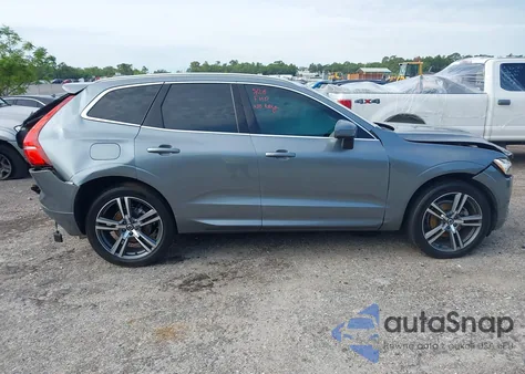 2021 Volvo Xc60 T5 Momentum z USA, uszkodzony, nr VIN YV4102DK8M1726892